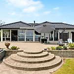 Erok - 100m From The Sea By Interhome 度假居 *